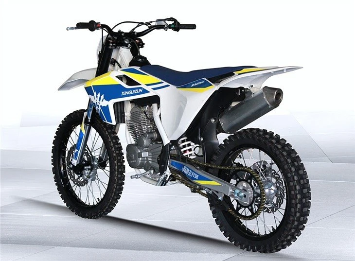 4 stroke off road motorcycle